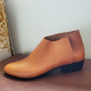 Sevilla Smith Terilyn Booties